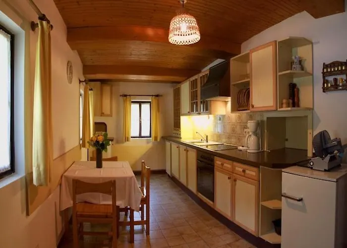 Near Afritzer & Nockberge Trails דירה Innere Einode